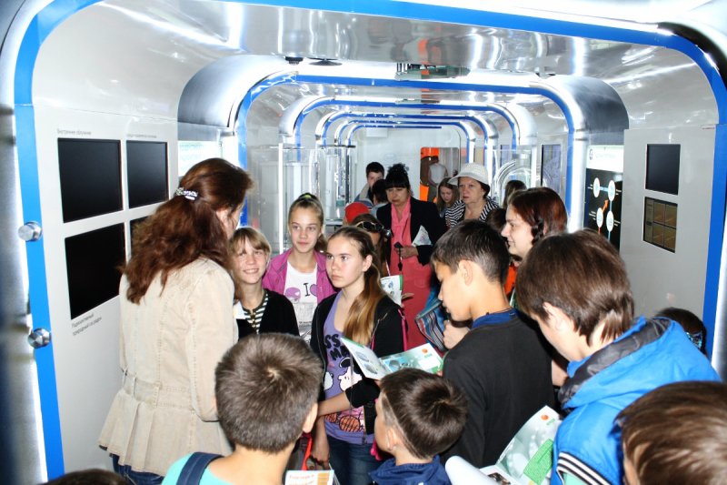 Фото к «Поезд Инноваций» — интересно и школьнику и министру!
