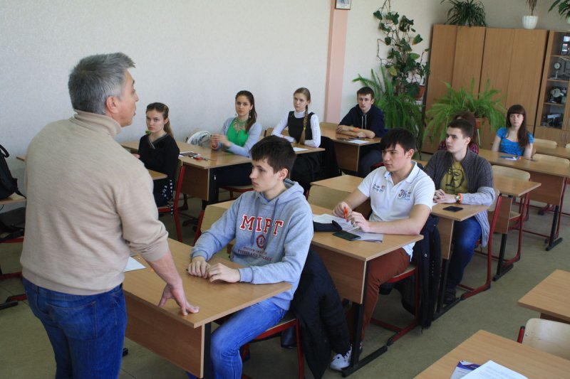 Фото к «Сила знаний — прямо пропорциональна вероятности поступления в ВУЗ»