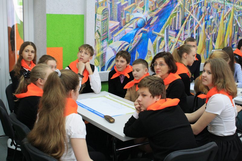 Фото к 63 калининградских школьника «улетели» на Марс