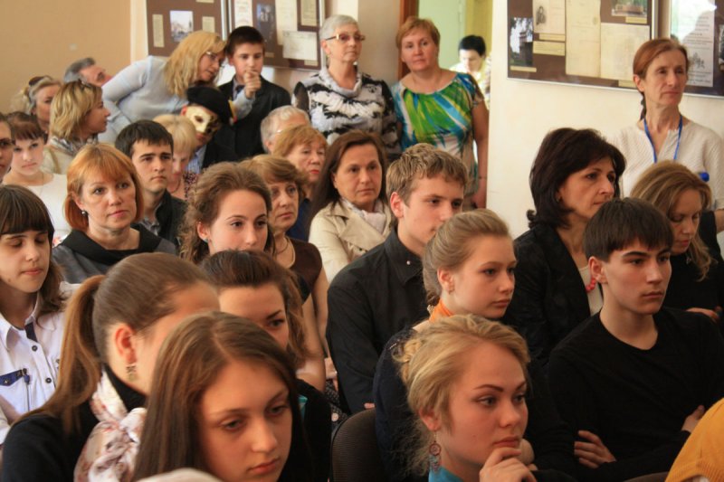 Фото к Александр Архангельский: «Библиотеки должны брать на вооружение цифровые технологии»