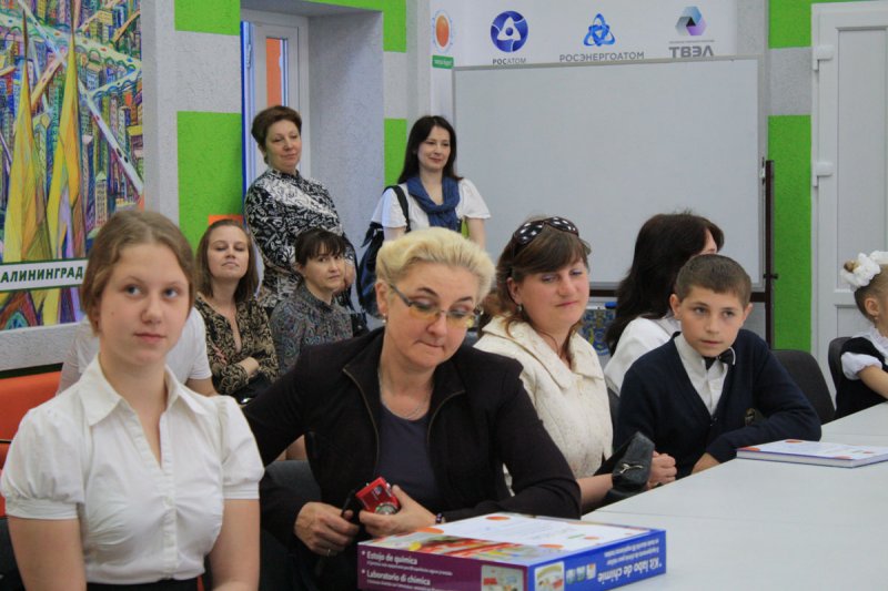 Фото к В Калининграде наградили региональных призеров конкурса «Мой атом»
