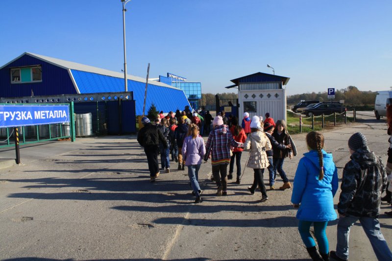 Фото к Где не отругают за найденный патрон и похвалят за разбитую лампу?