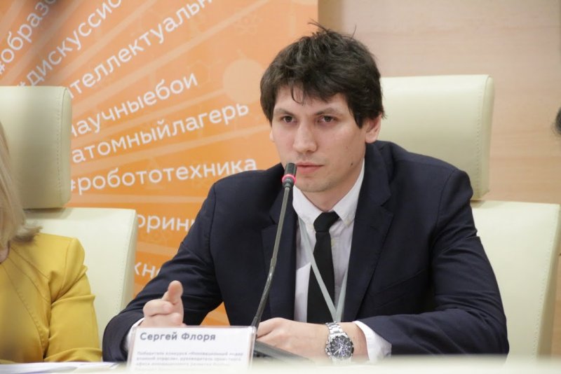 Фото к Около 4000 калининградцев стали участниками Фестиваля популярной науки «Грани будущего: рисует Калининград»