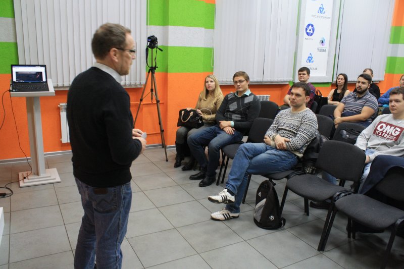 Фото к TalkToChef, Documentum и датский технопарк.